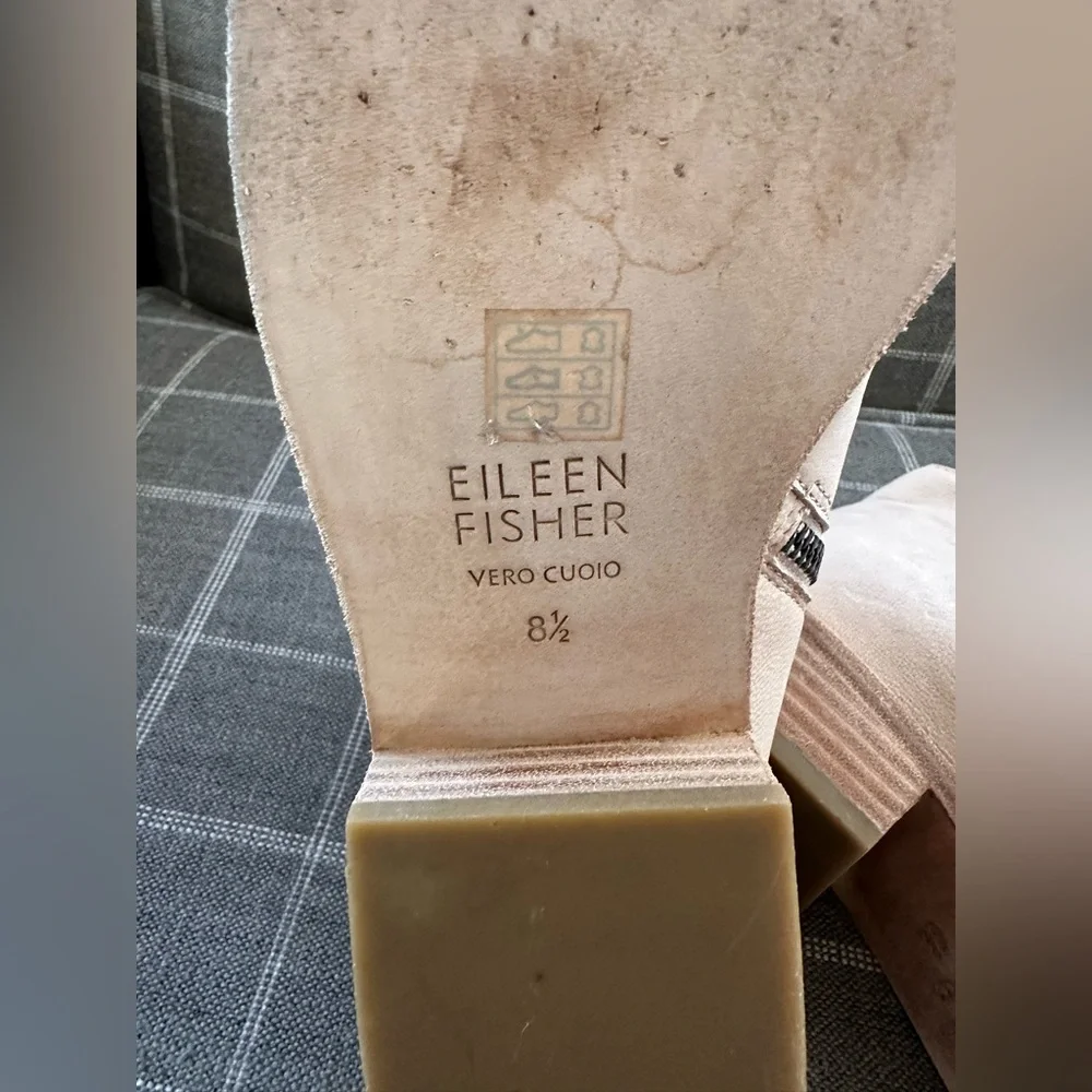 Eileen Fisher Billie Tumbled Nubuck Bootie Ankle Boots Women’s Size 8.5 Beige - Picture 11 of 11